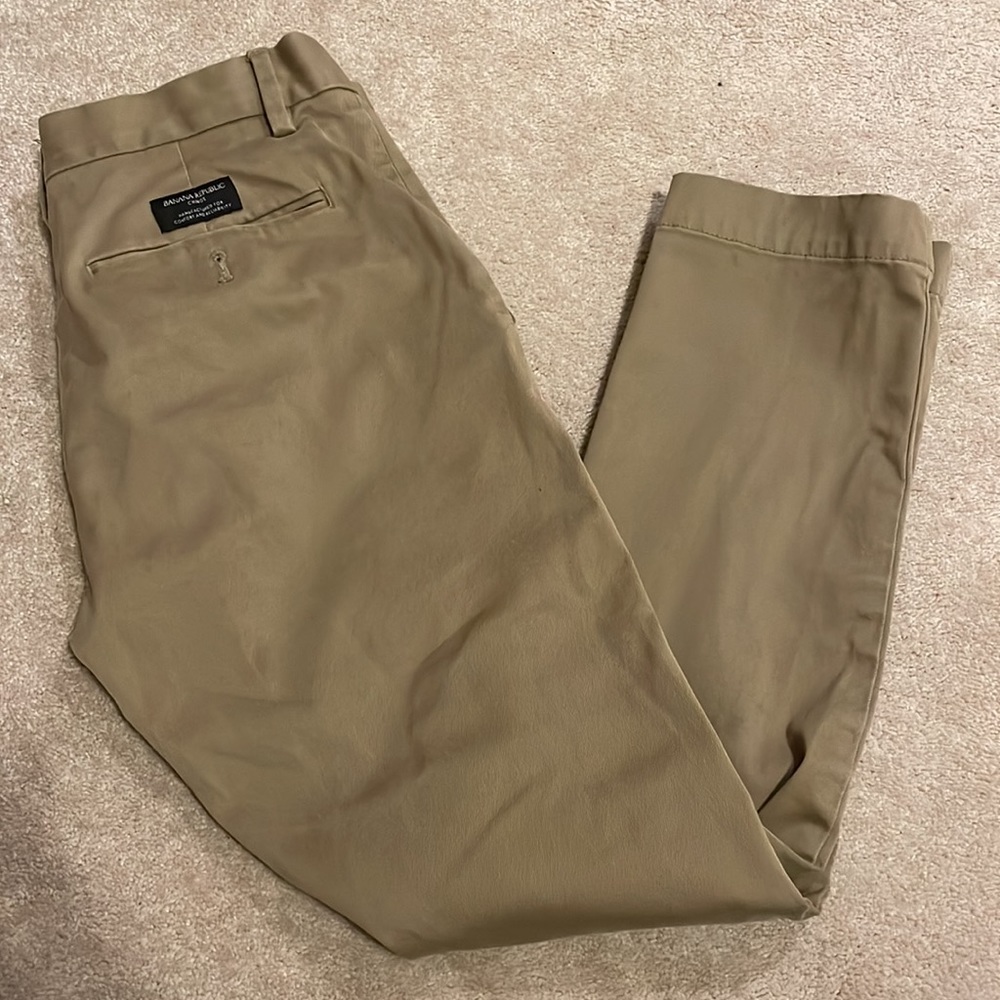 Banana Republic Mason Athletic Tapered Chino - Khaki